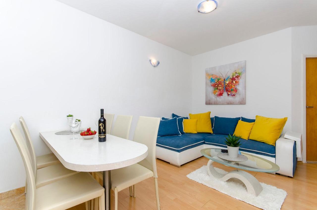 Otjana Apartment