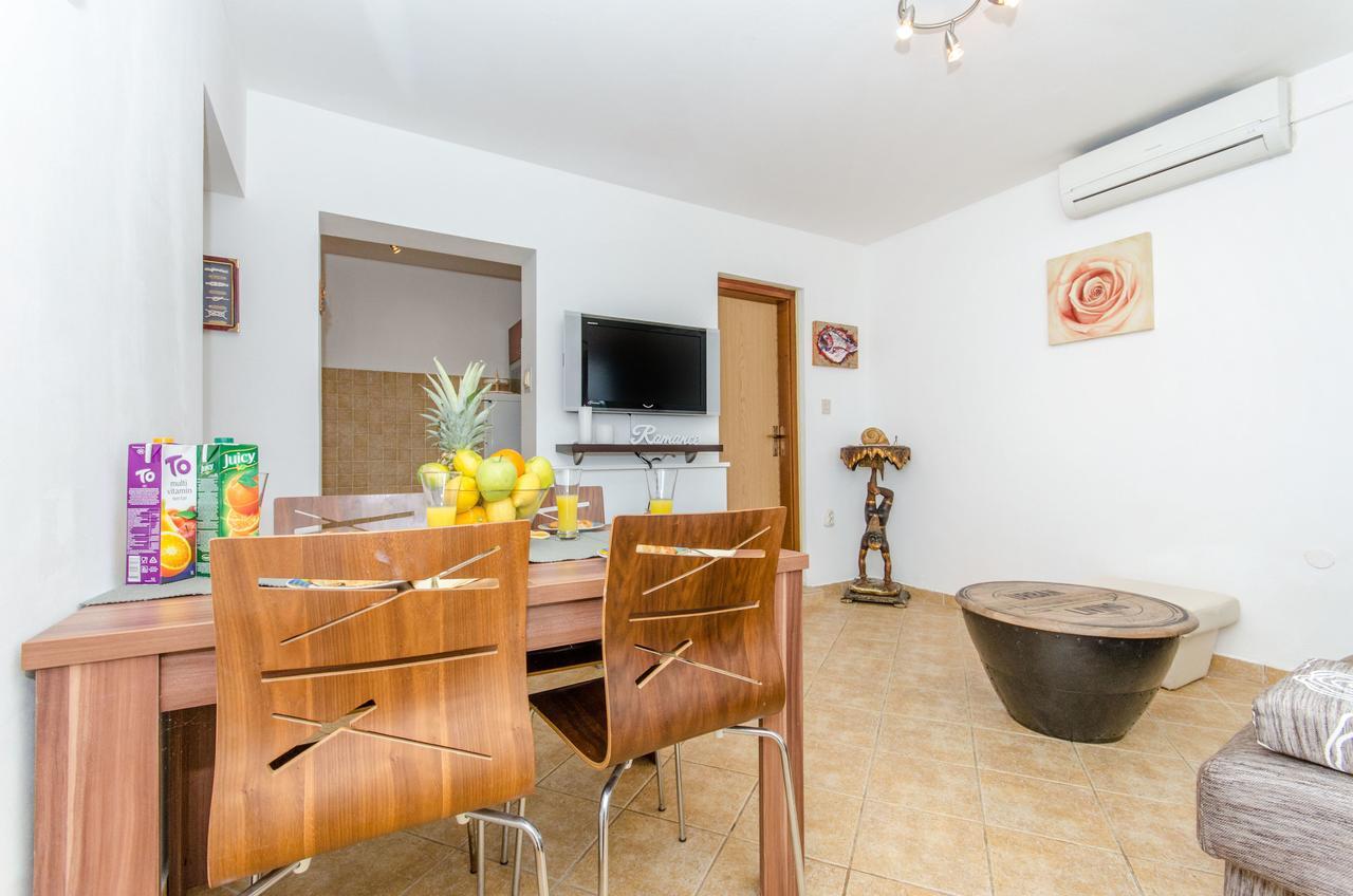 Apartment Otjana